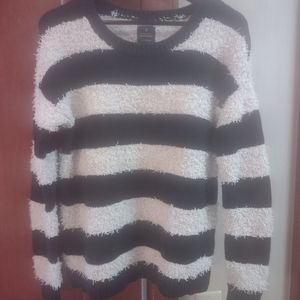 AE Eyelash Sweater